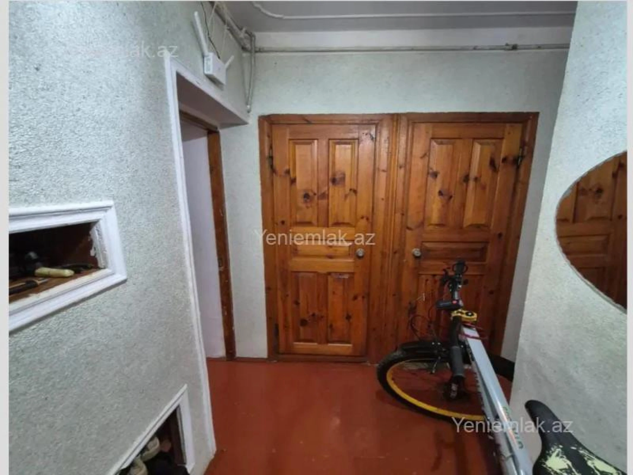 Satılır 2 otaqlı köhnə tikili 52 m²