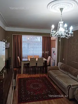 Satılır 3 otaqlı köhnə tikili 70 m²