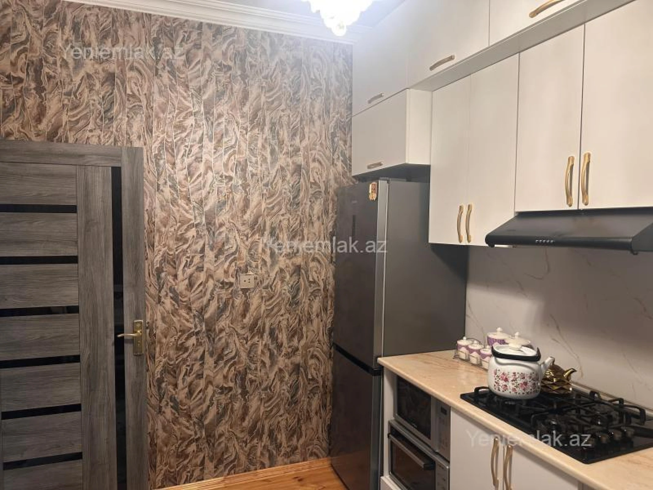 Satılır 3 otaqlı həyət evi 80 m²