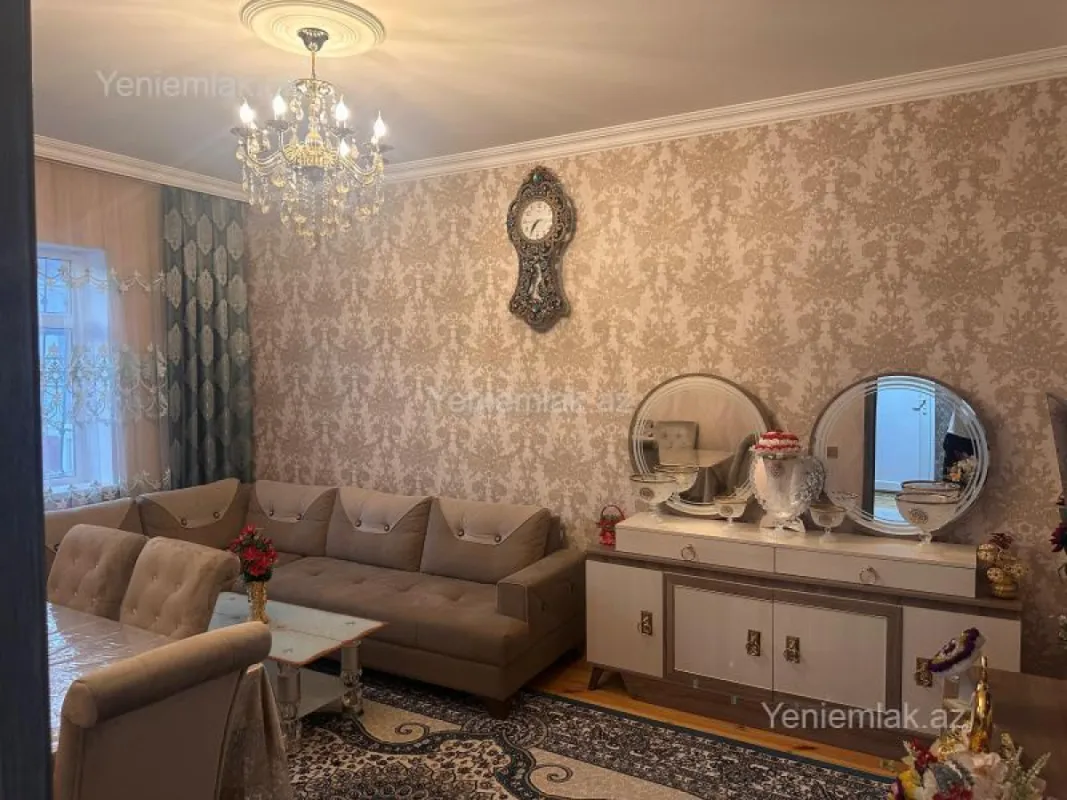 Satılır 3 otaqlı həyət evi 80 m²