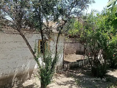 Satılır 4 otaqlı həyət evi 92 m²