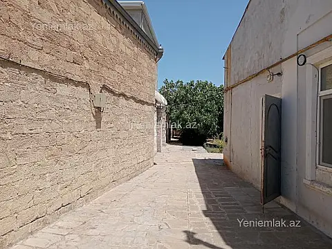 Satılır 4 otaqlı həyət evi 92 m²