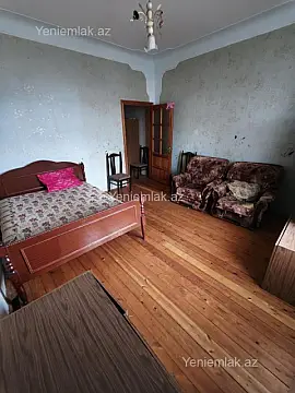 Satılır 2 otaqlı köhnə tikili 58 m²