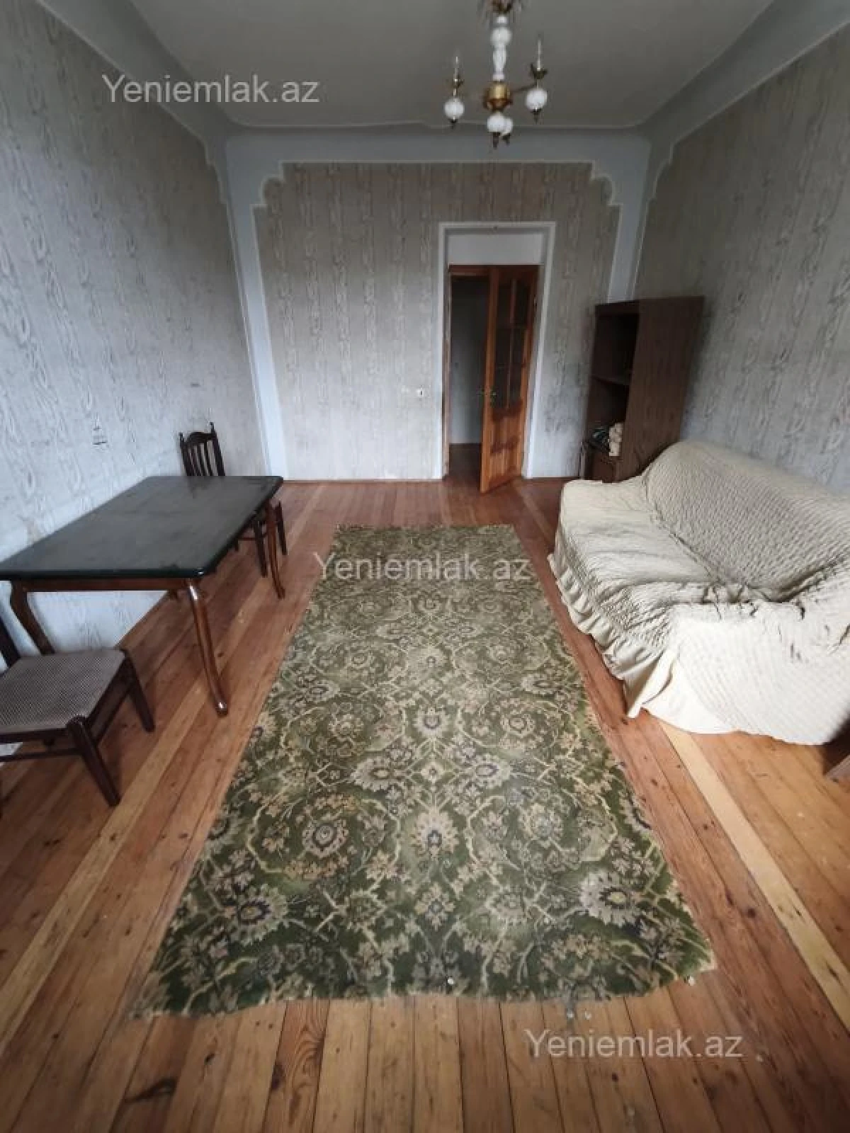 Satılır 2 otaqlı köhnə tikili 58 m²