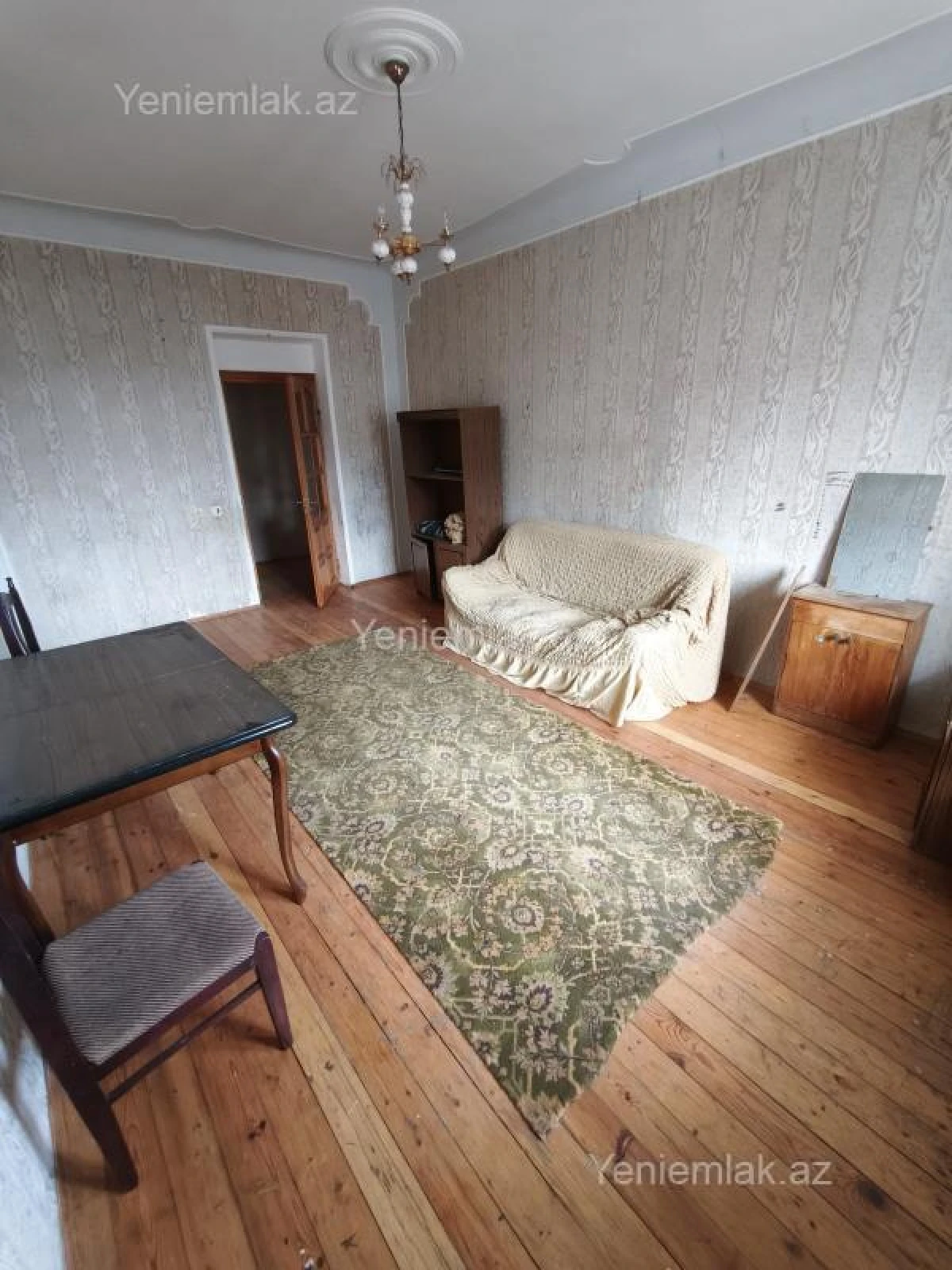 Satılır 2 otaqlı köhnə tikili 58 m²