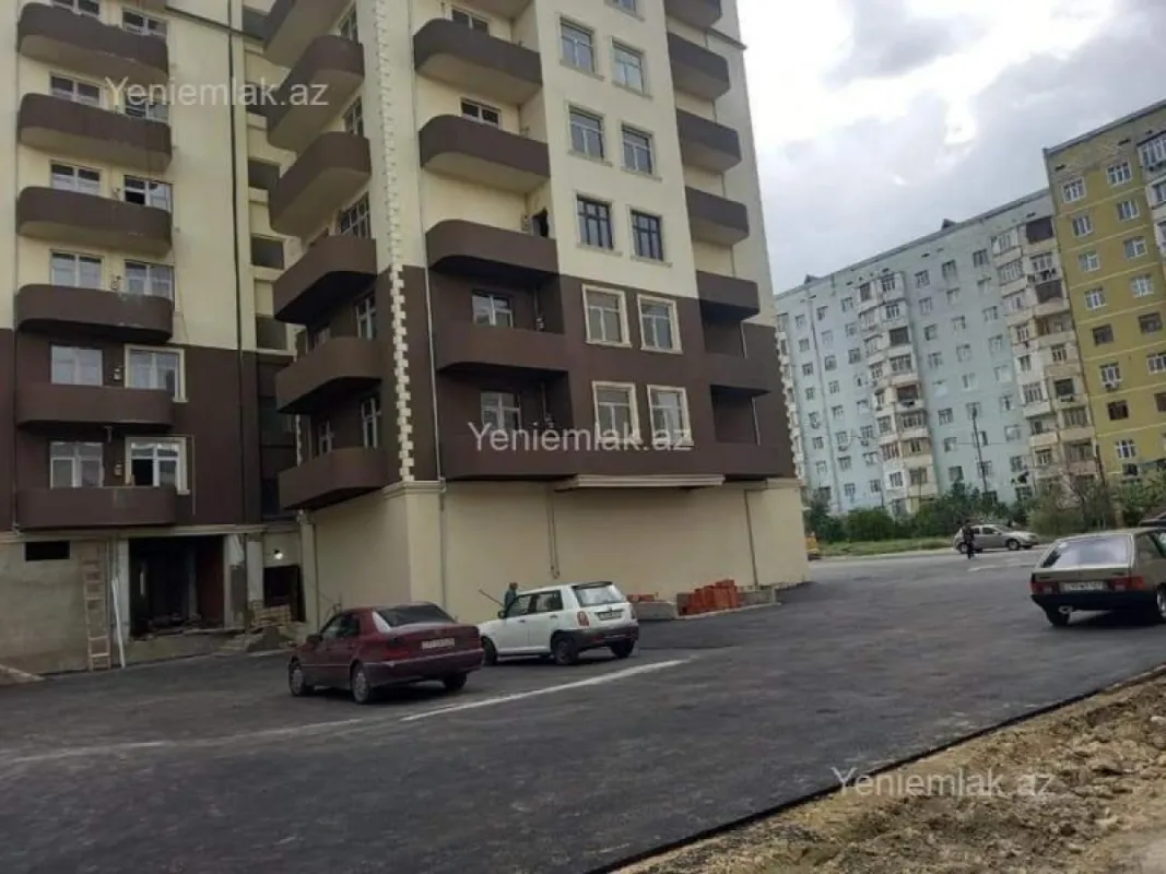 Satılır 2 otaqlı yeni tikili 82 m²