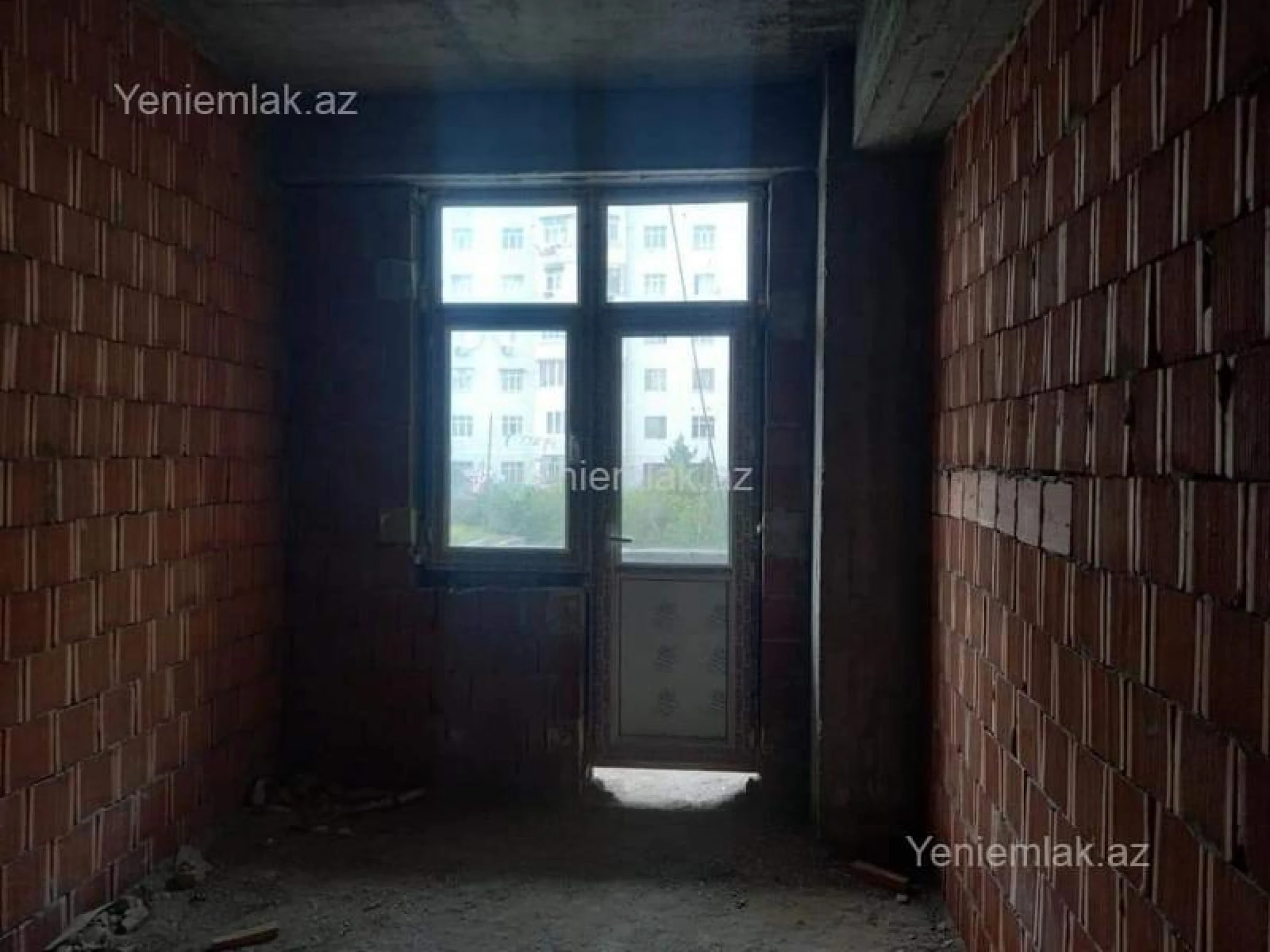 Satılır 2 otaqlı yeni tikili 82 m²