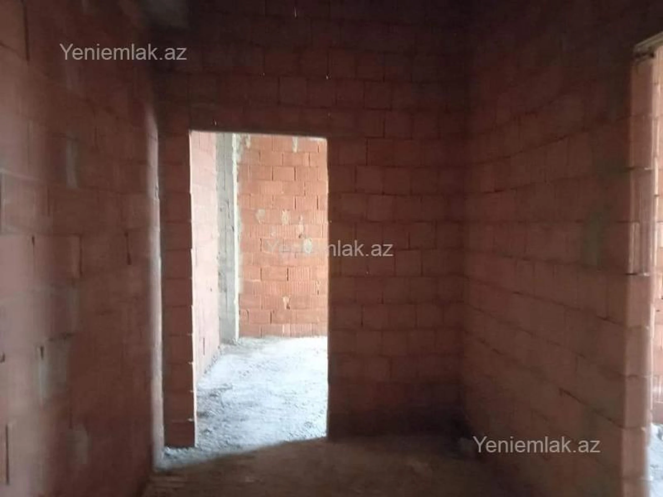 Satılır 2 otaqlı yeni tikili 82 m²