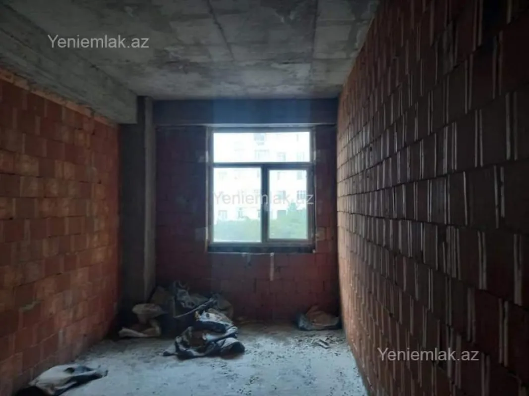 Satılır 2 otaqlı yeni tikili 82 m²