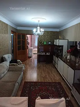 Satılır 4 otaqlı köhnə tikili 90 m²