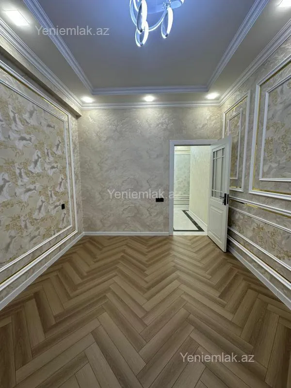 Satılır 3 otaqlı yeni tikili 75 m²