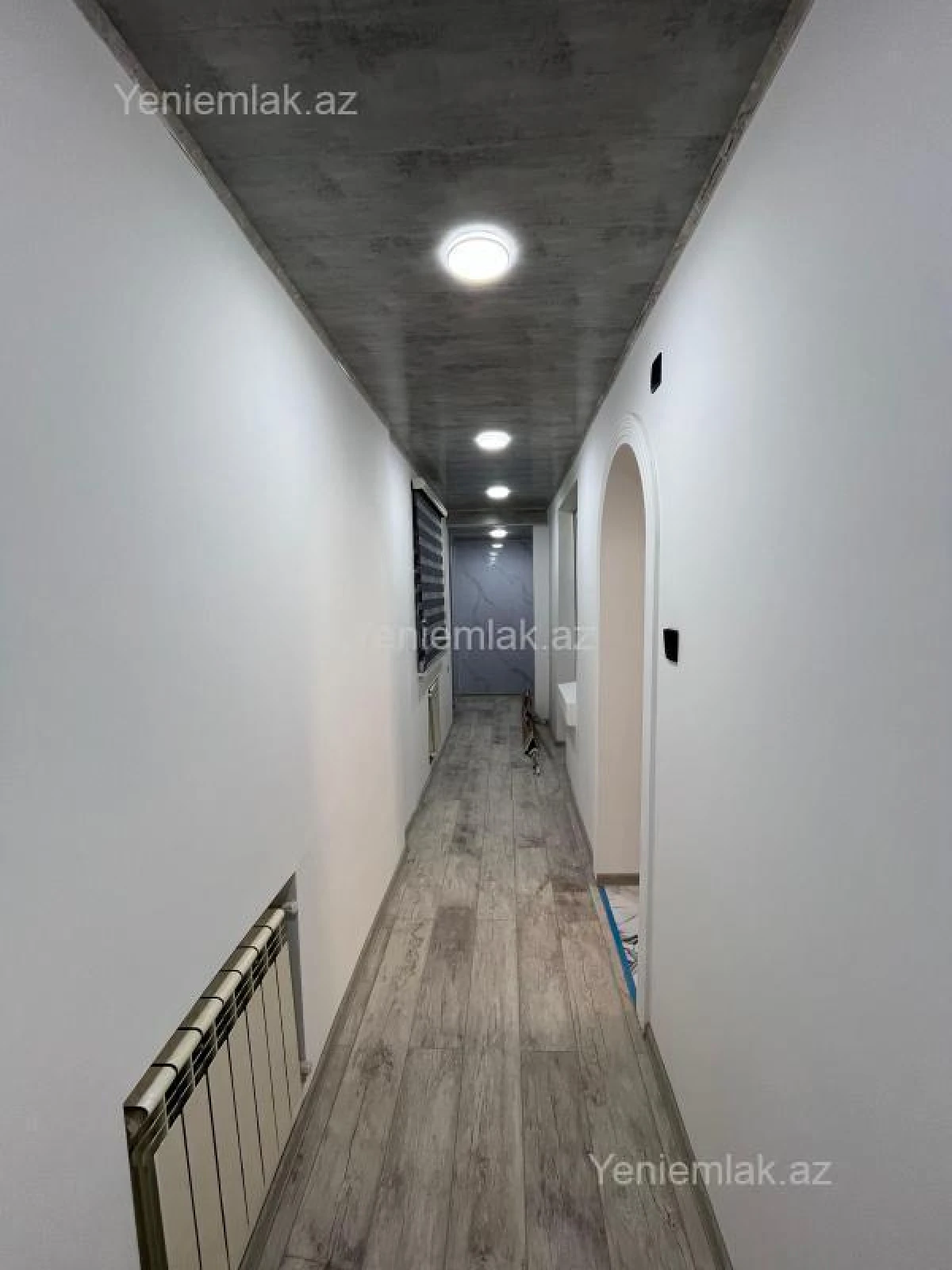 Satılır 2 otaqlı köhnə tikili 60 m²