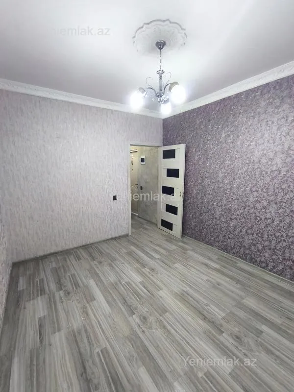 Satılır 3 otaqlı köhnə tikili 60 m²