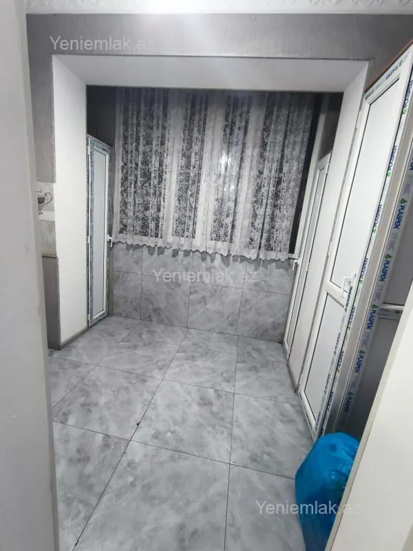 Satılır 3 otaqlı köhnə tikili 60 m²