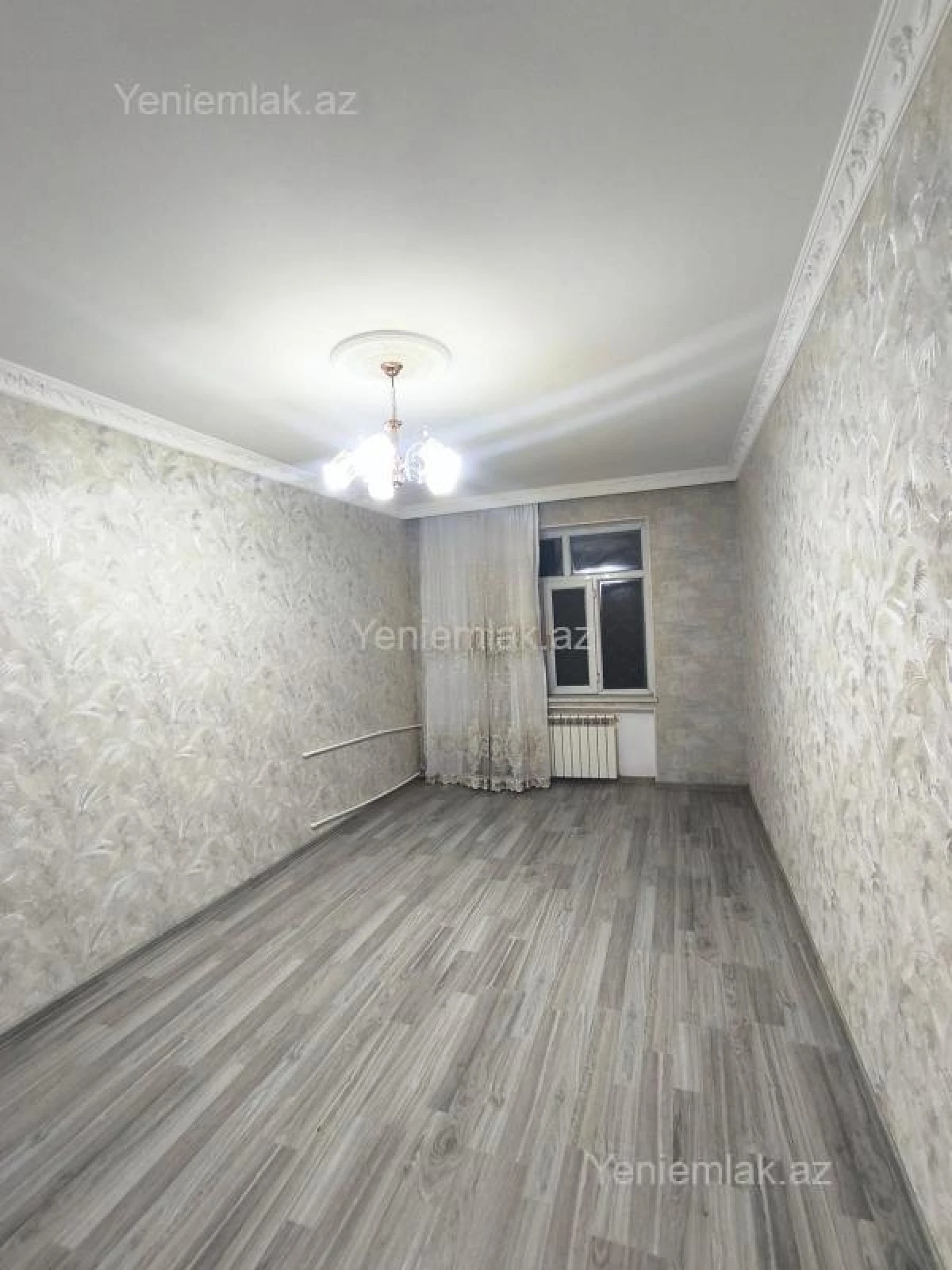 Satılır 3 otaqlı köhnə tikili 60 m²