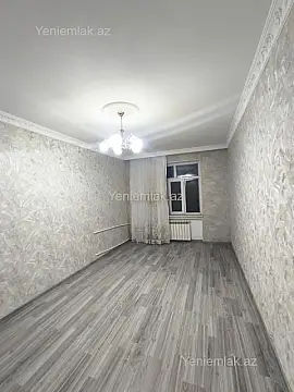 Satılır 3 otaqlı köhnə tikili 60 m²