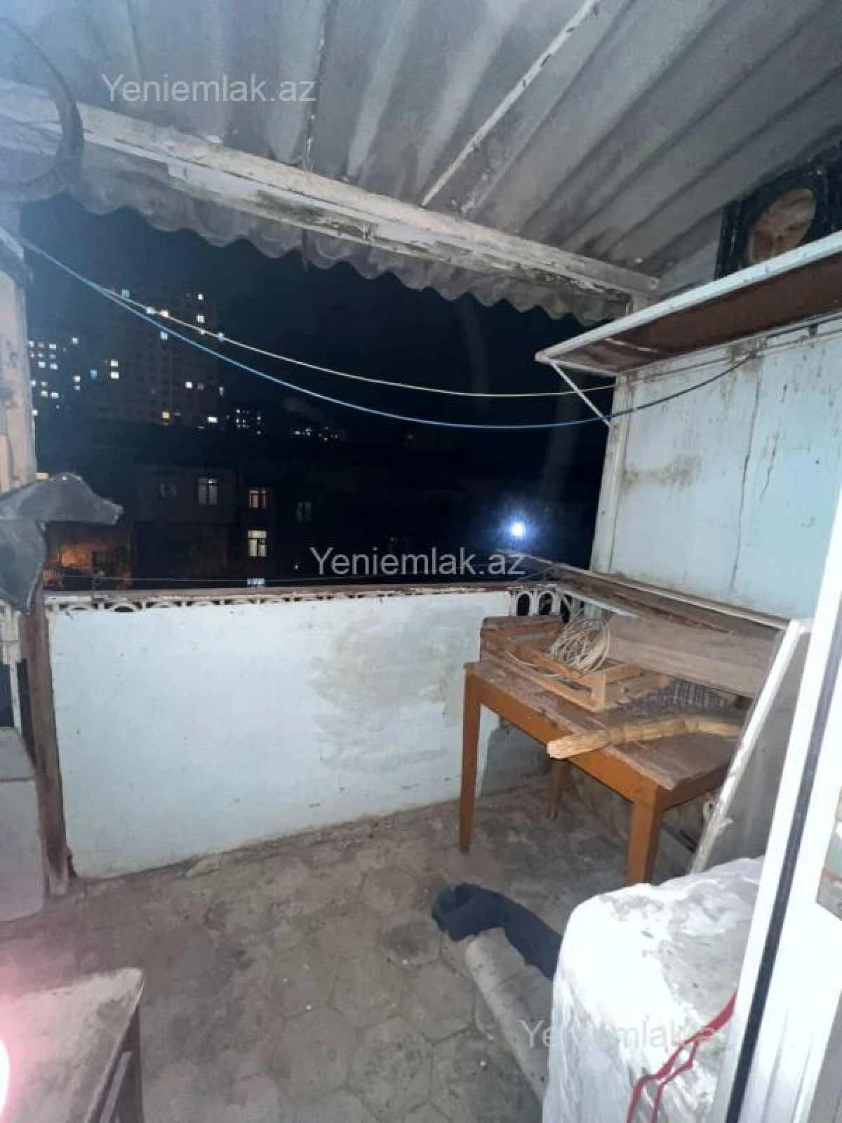 Satılır 3 otaqlı köhnə tikili 54.9 m²