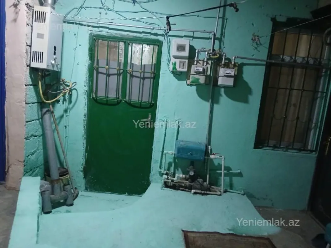 Satılır 1 otaqlı həyət evi 40 m²