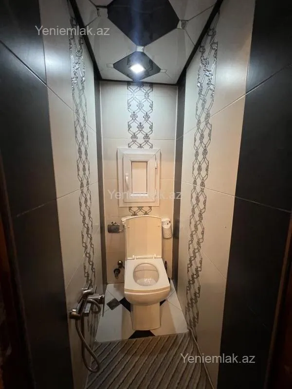 Satılır 4 otaqlı köhnə tikili 100 m²