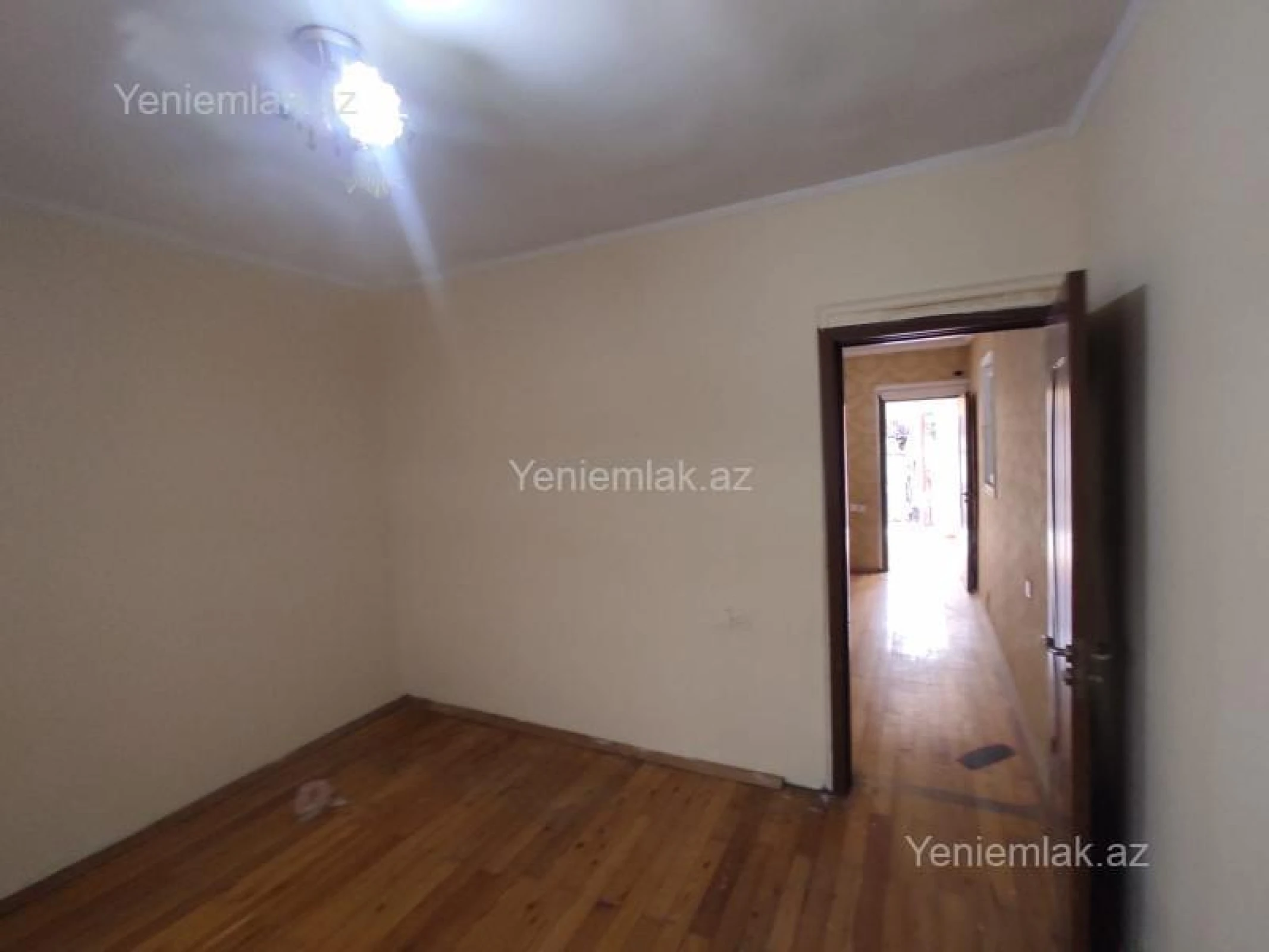 Satılır 4 otaqlı həyət evi 80 m²