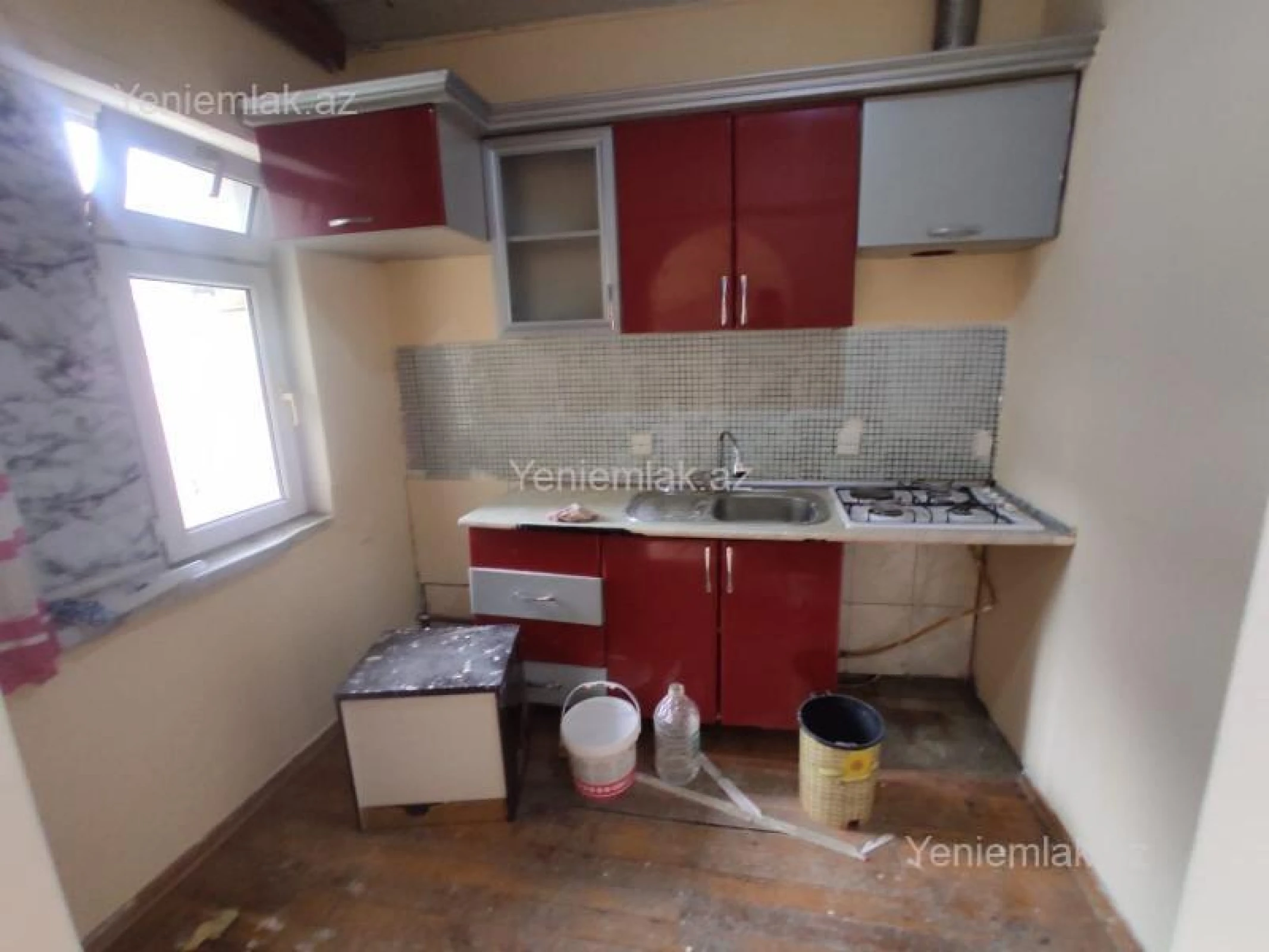 Satılır 4 otaqlı həyət evi 80 m²