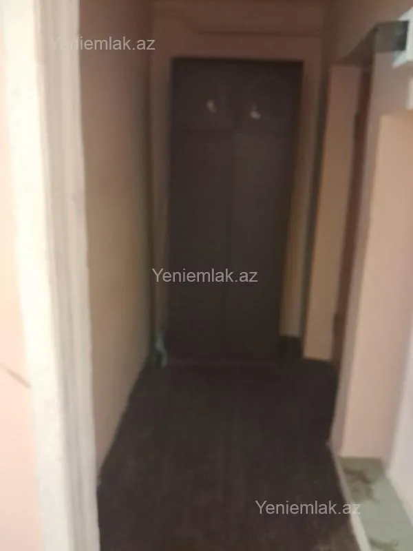 Satılır 1 otaqlı köhnə tikili 36 m²