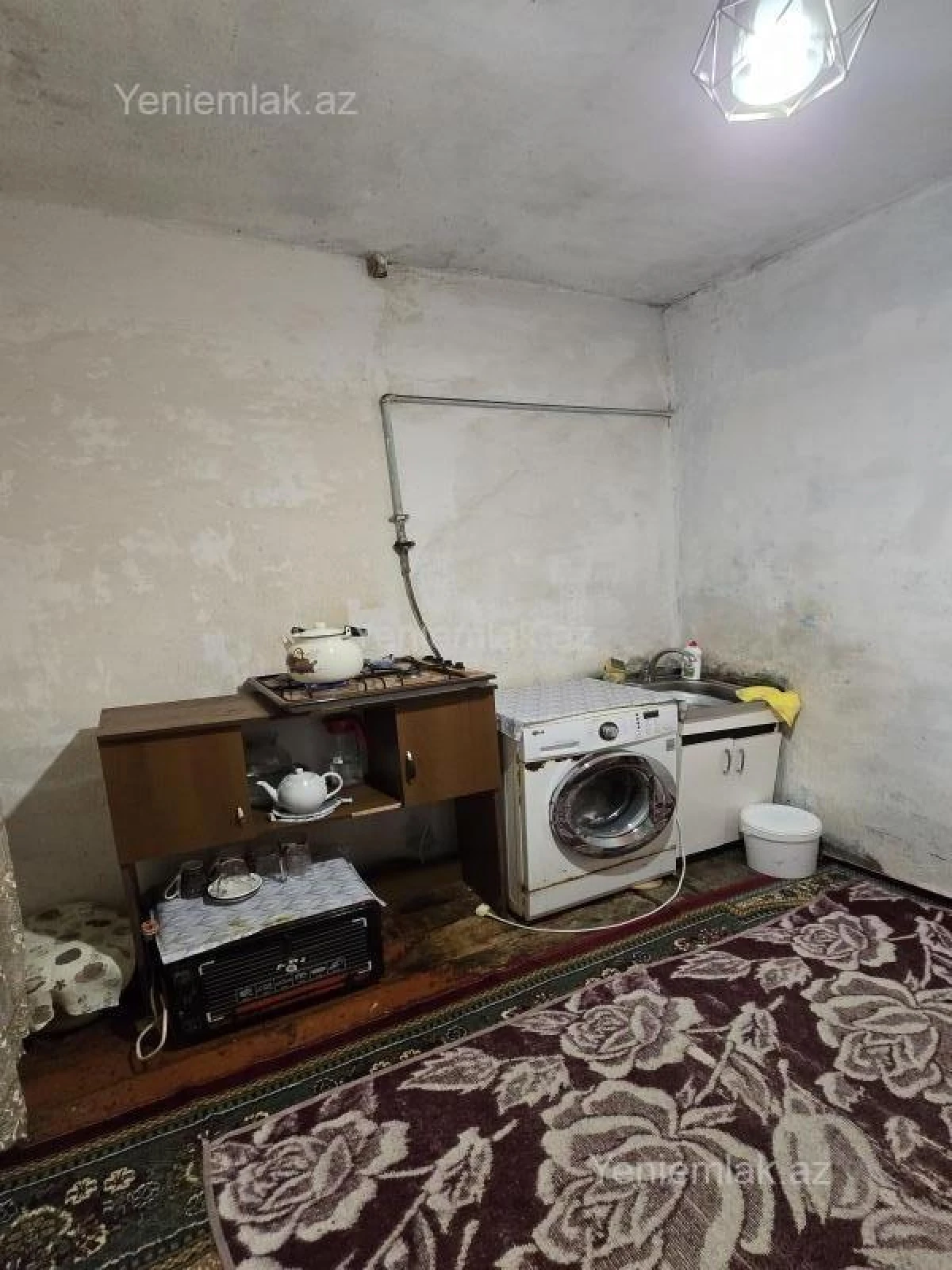 Satılır 2 otaqlı köhnə tikili 55 m²