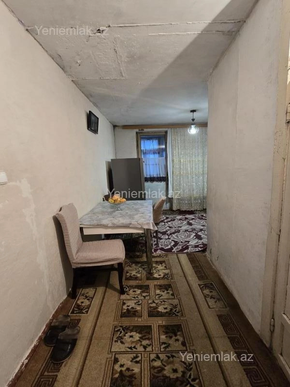 Satılır 2 otaqlı köhnə tikili 55 m²