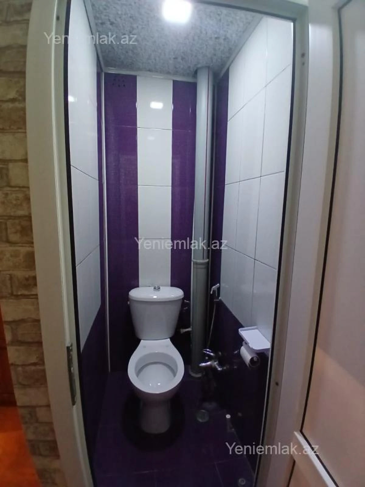 Satılır 2 otaqlı köhnə tikili 55 m²