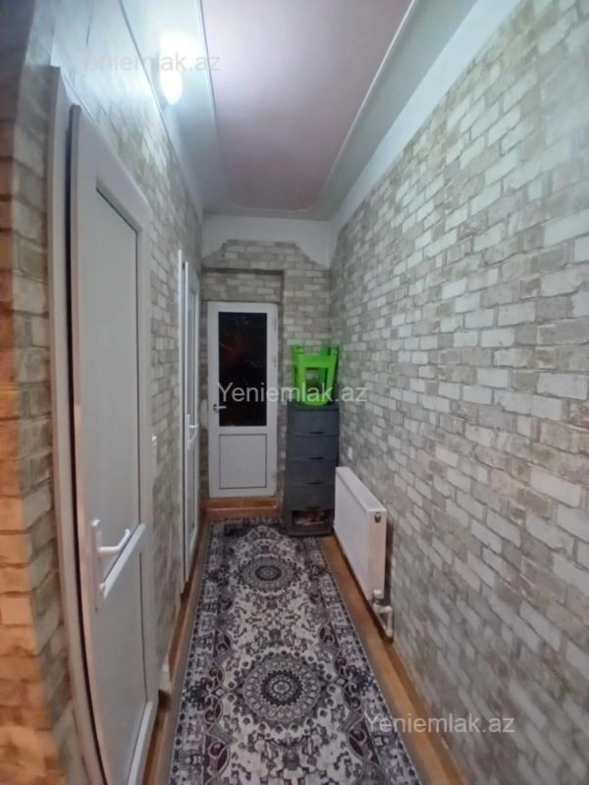 Satılır 2 otaqlı köhnə tikili 55 m²