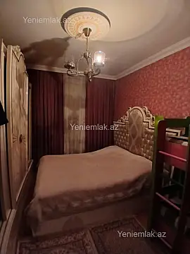 Satılır 2 otaqlı köhnə tikili 55 m²