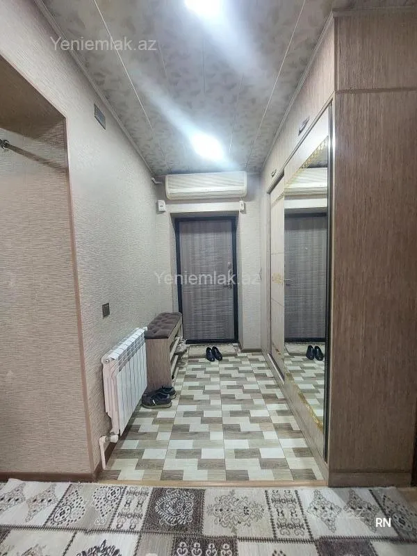 Satılır 3 otaqlı köhnə tikili 85 m²