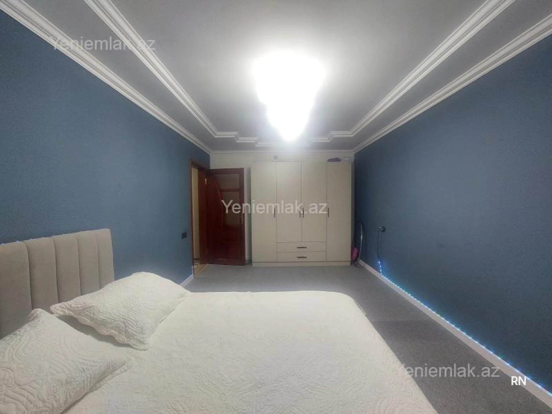 Satılır 3 otaqlı köhnə tikili 85 m²