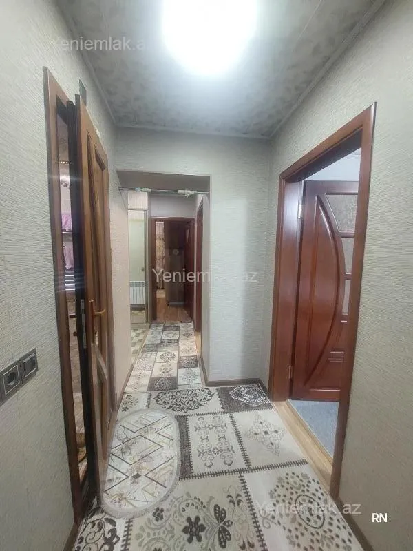 Satılır 3 otaqlı köhnə tikili 85 m²