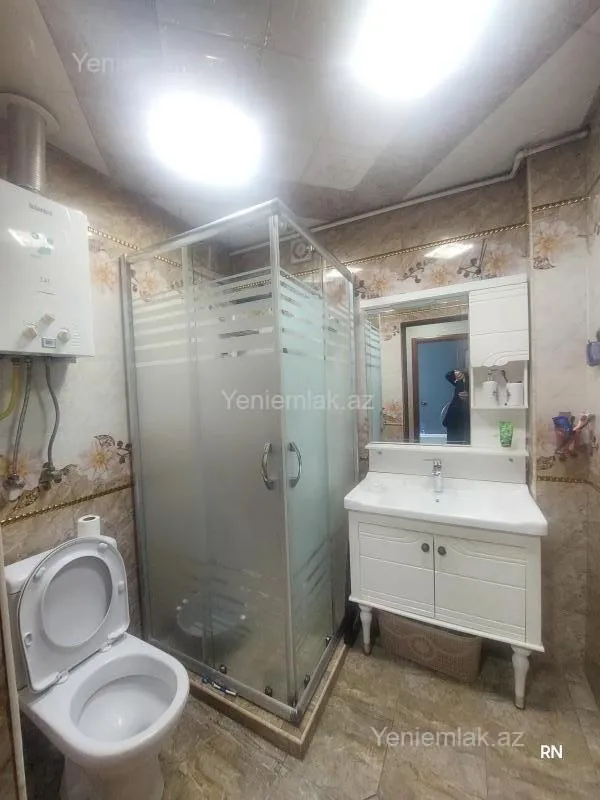 Satılır 3 otaqlı köhnə tikili 85 m²
