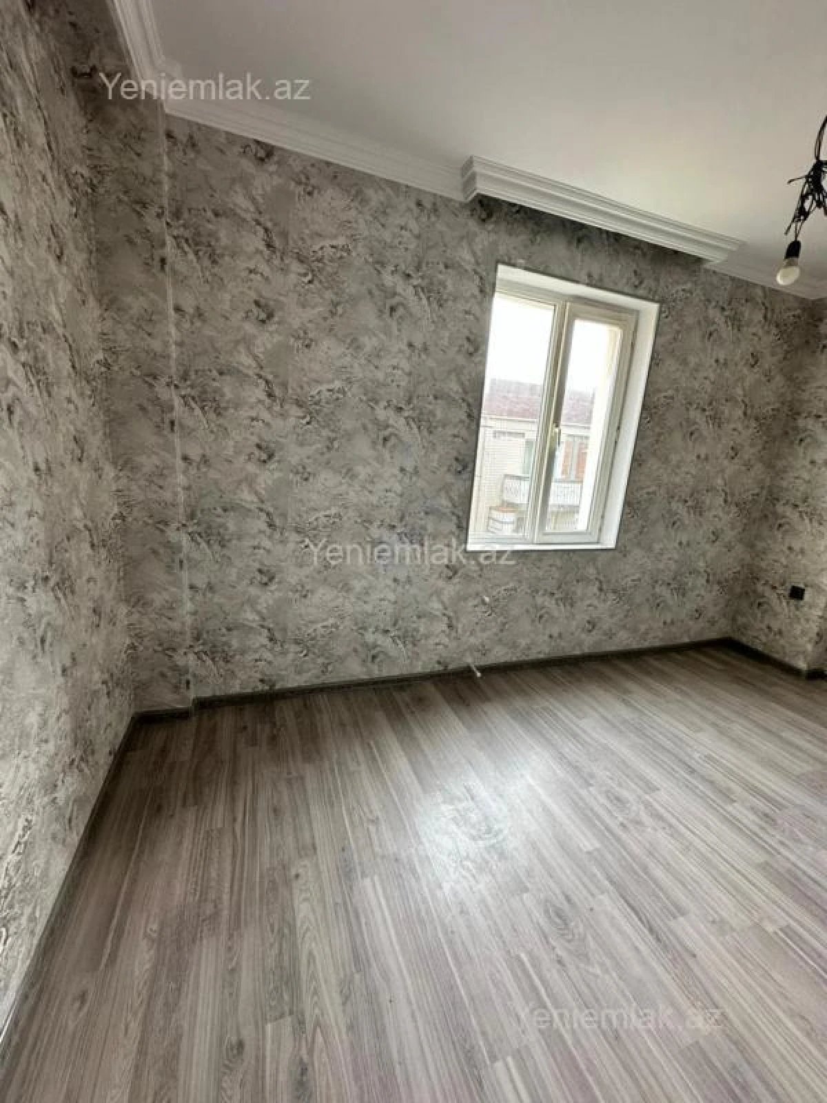 Satılır 2 otaqlı yeni tikili 42 m²