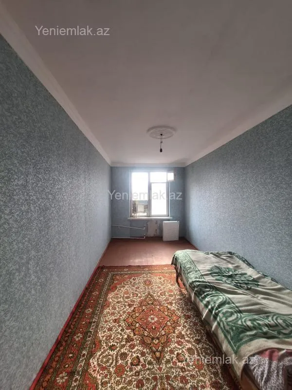 Satılır 3 otaqlı köhnə tikili 72 m²