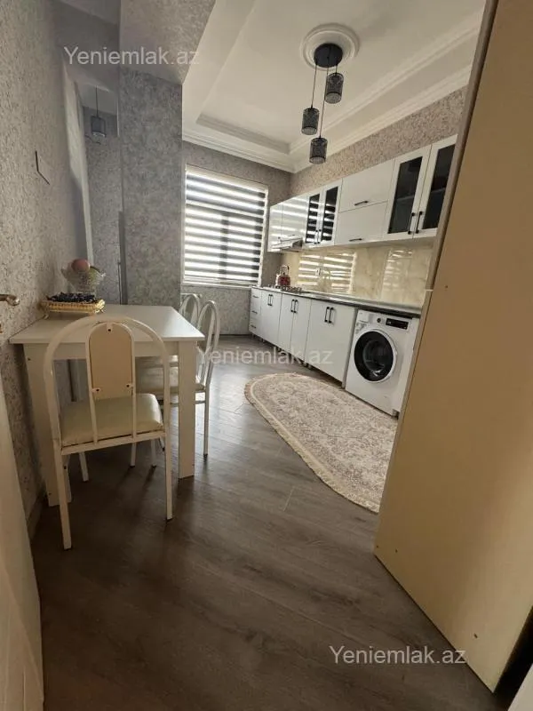 Satılır 2 otaqlı yeni tikili 84 m²