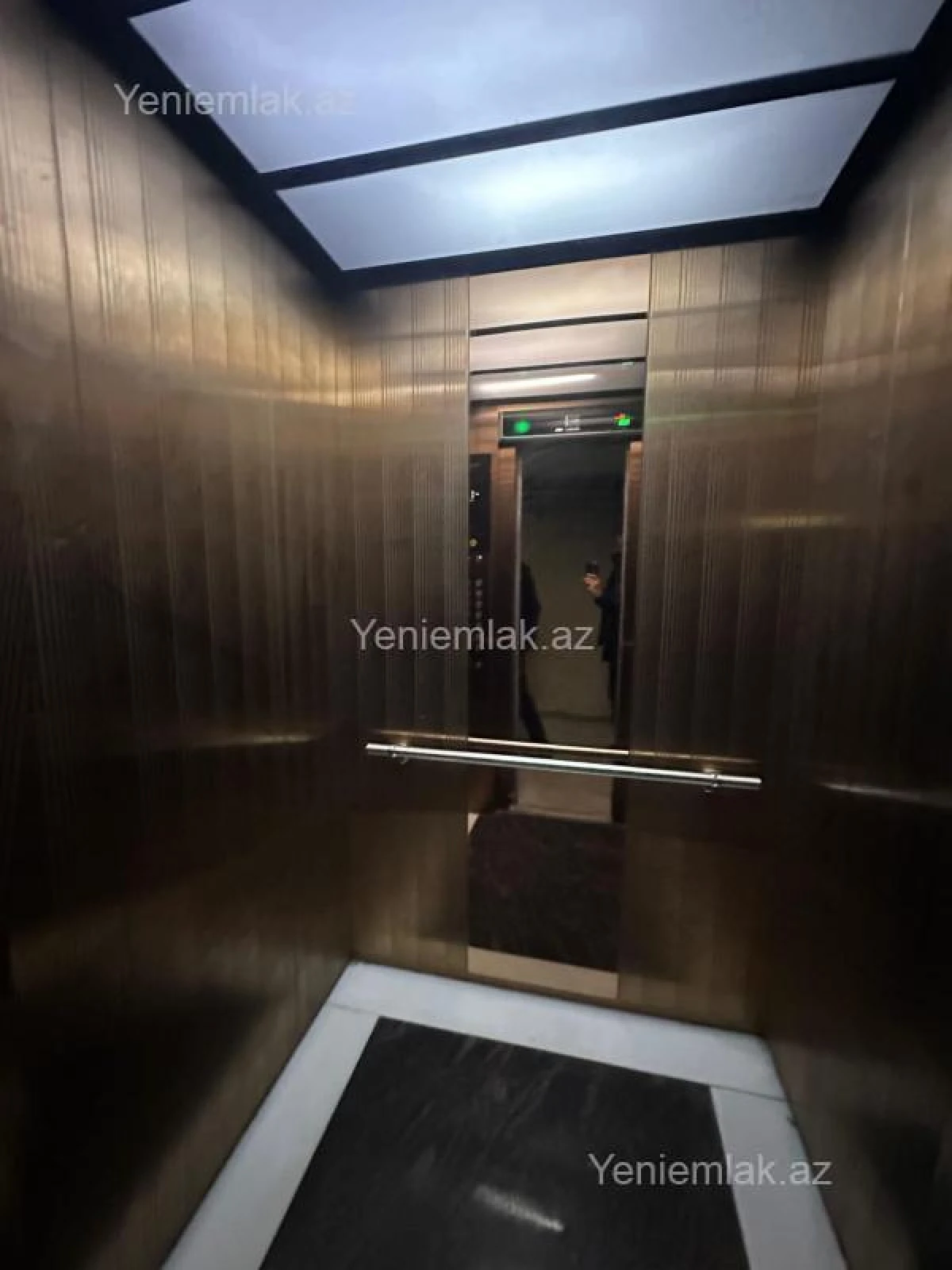 Satılır 3 otaqlı yeni tikili 92 m²