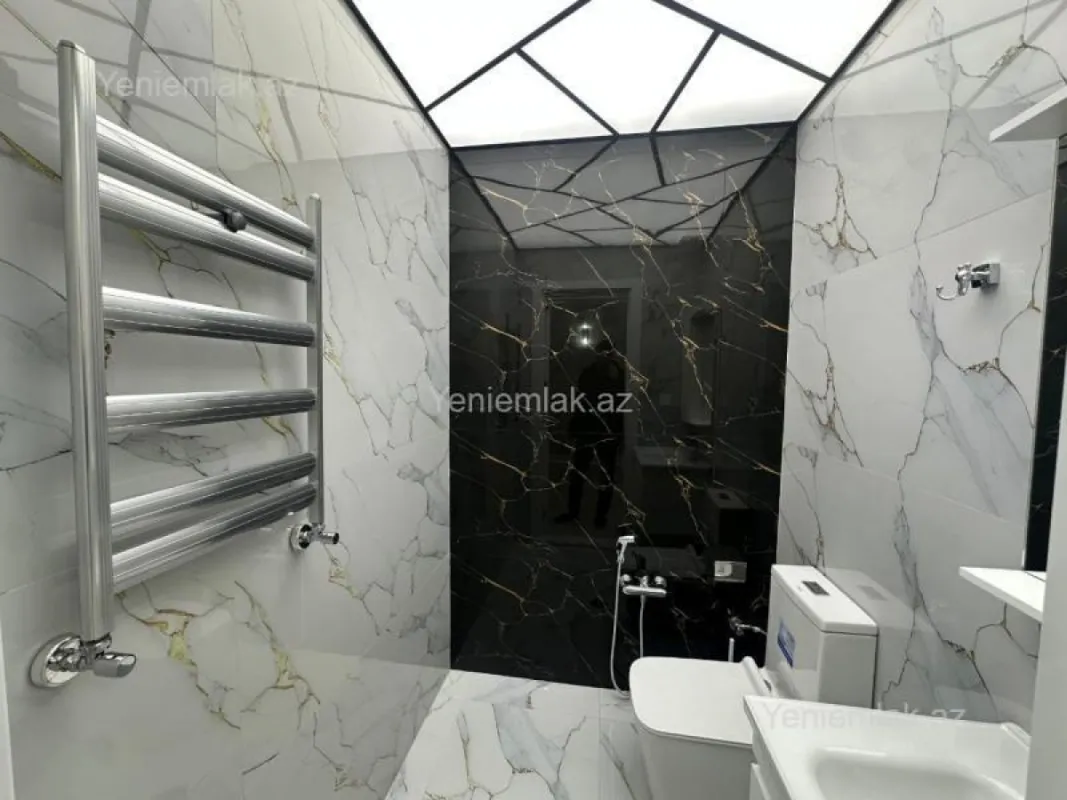 Satılır 3 otaqlı yeni tikili 92 m²