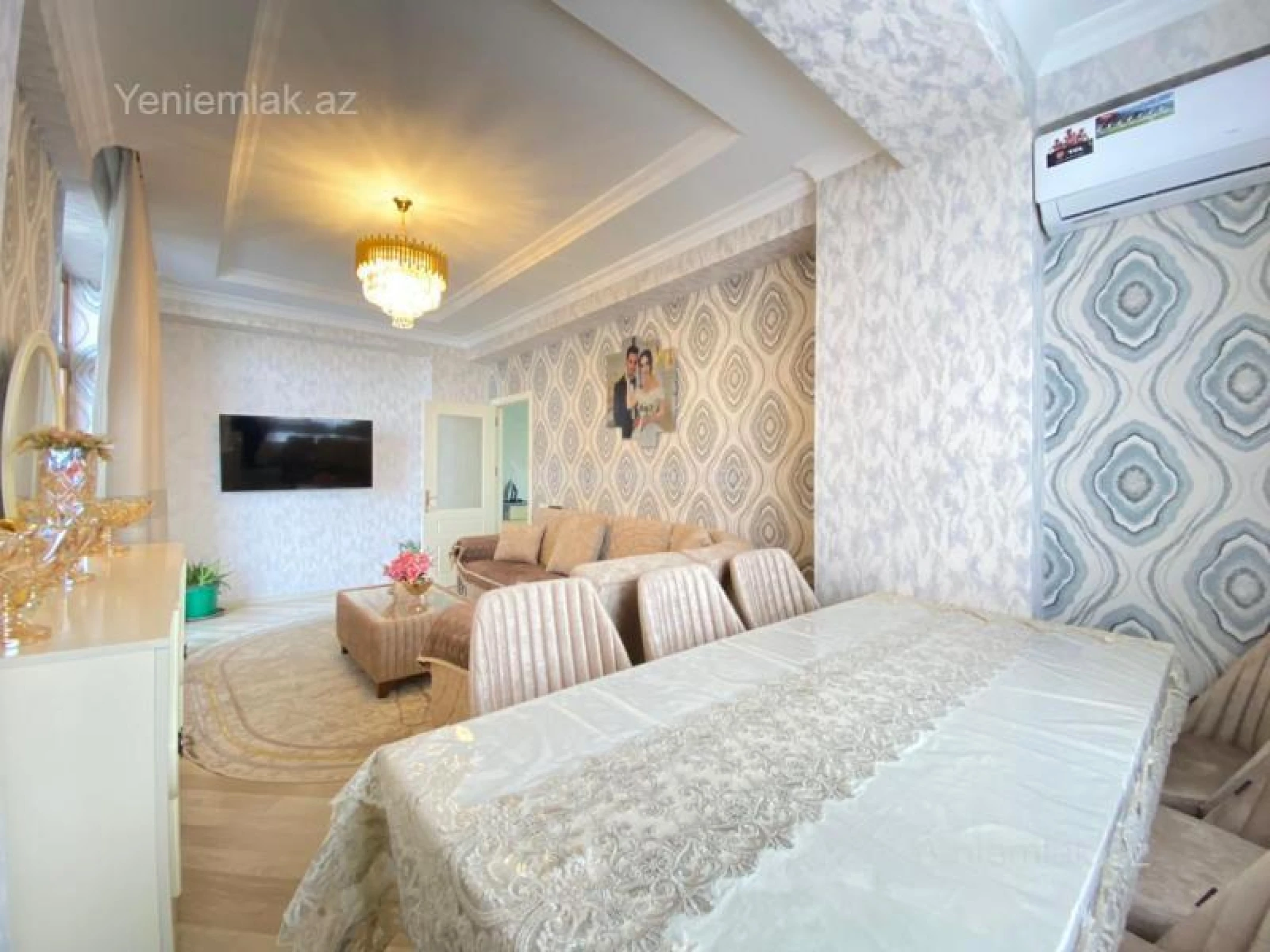 Satılır 3 otaqlı yeni tikili 130 m²