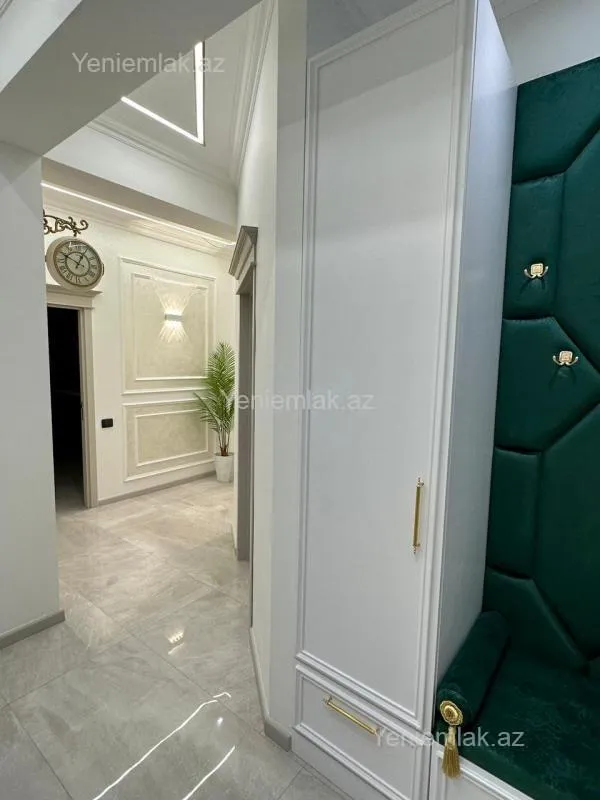 Satılır 3 otaqlı yeni tikili 105 m²