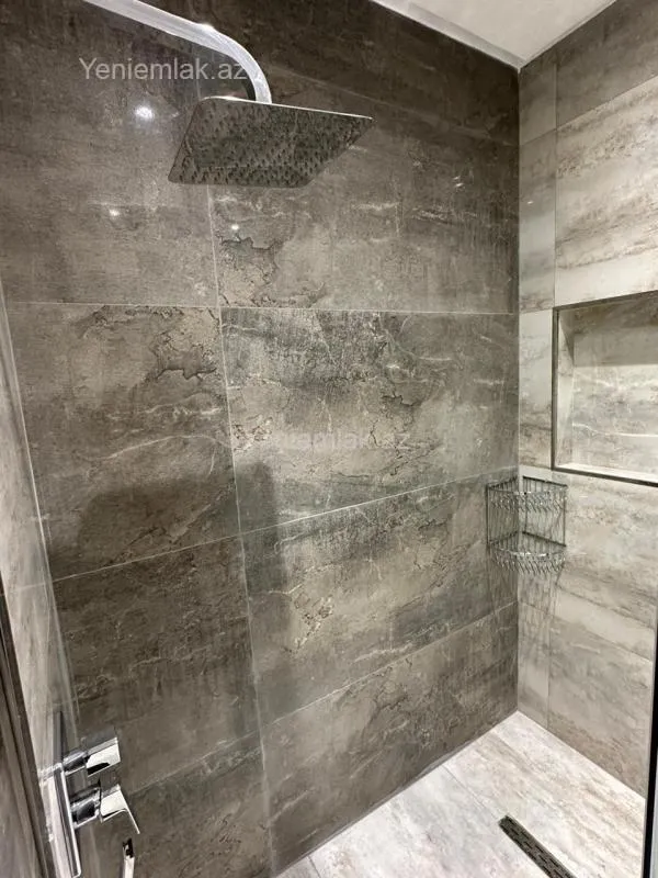 Satılır 3 otaqlı yeni tikili 105 m²