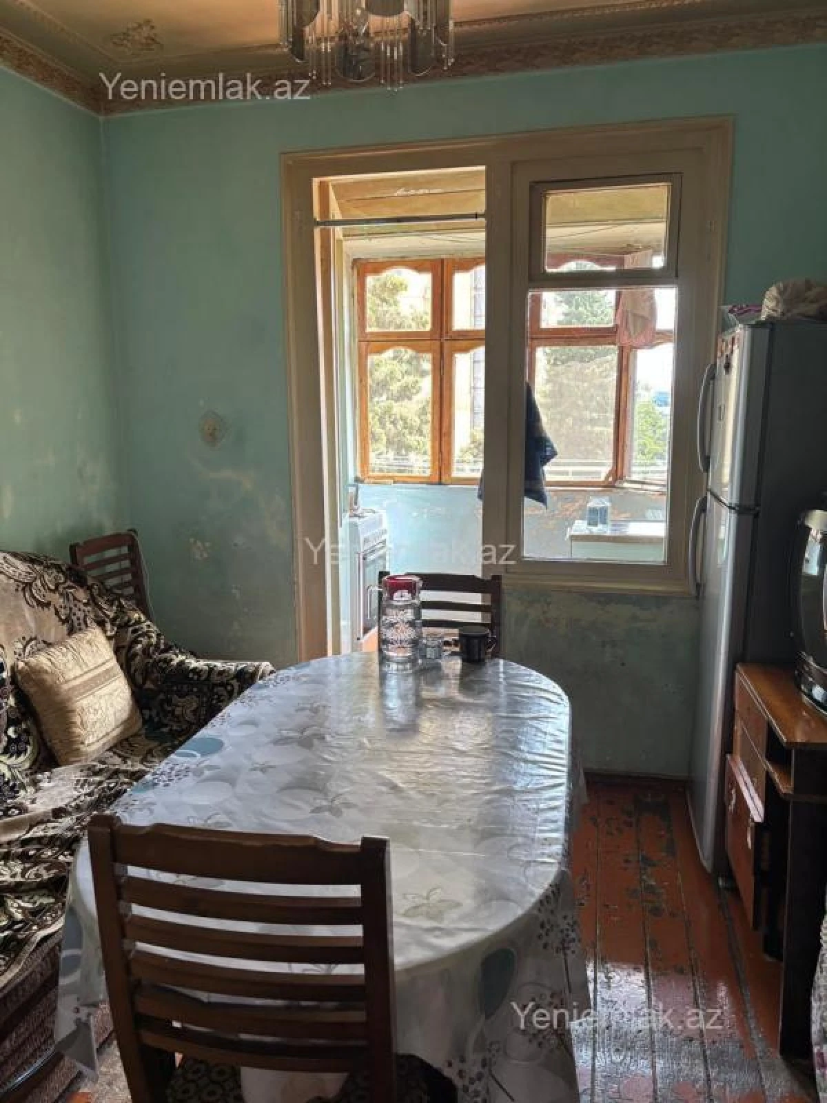 Satılır 3 otaqlı köhnə tikili 80 m²