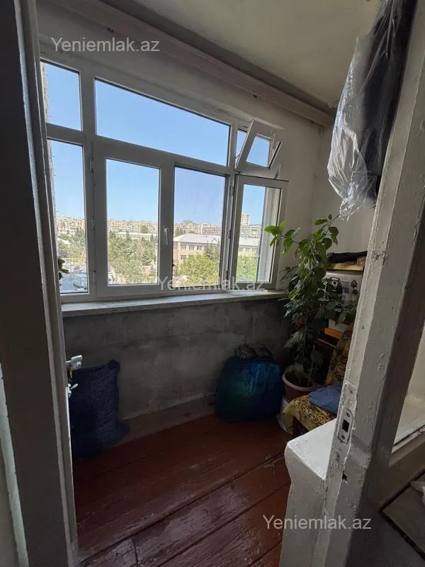 Satılır 3 otaqlı köhnə tikili 80 m²