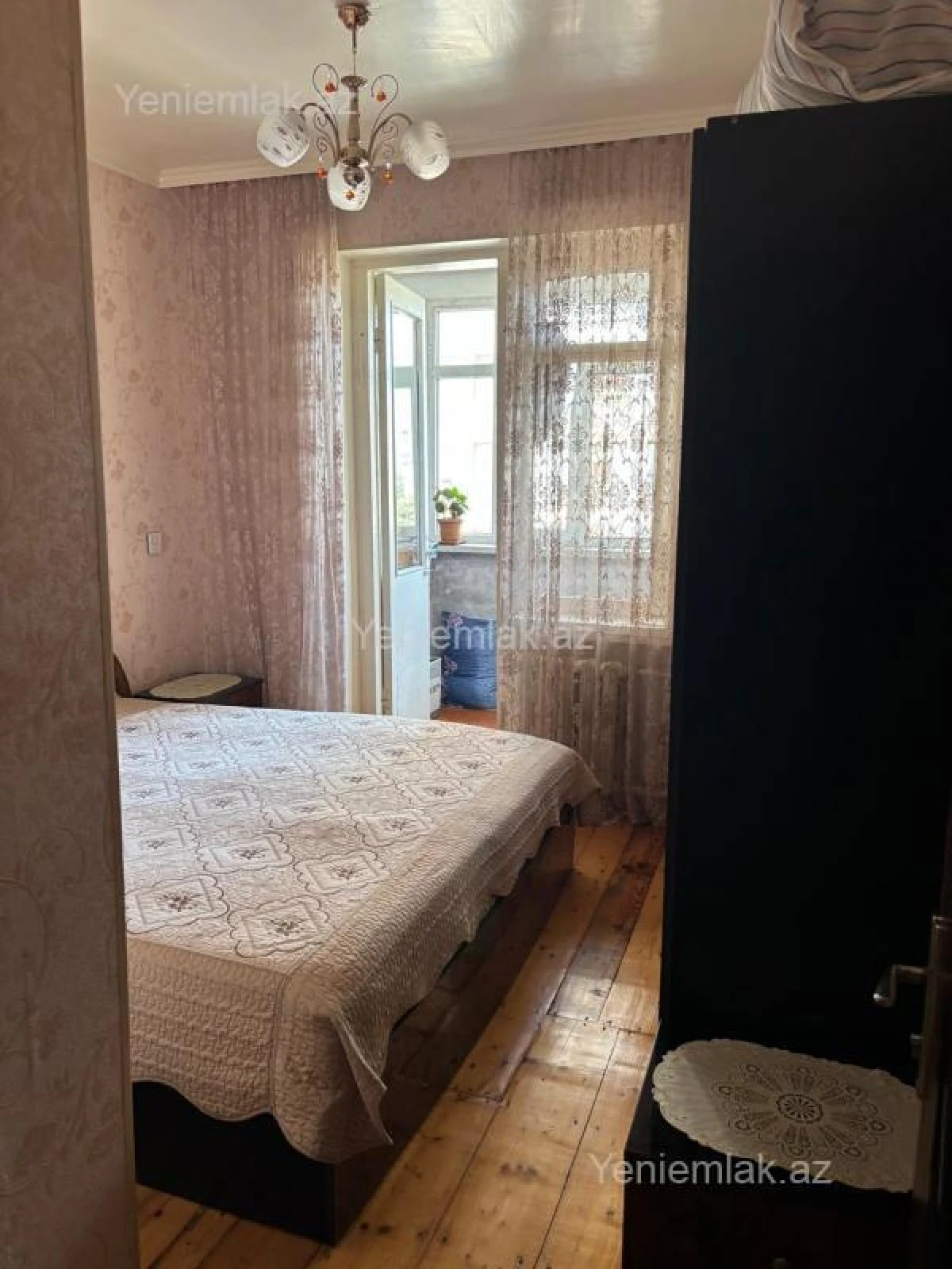 Satılır 3 otaqlı köhnə tikili 80 m²