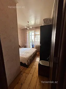 Satılır 3 otaqlı köhnə tikili 80 m²
