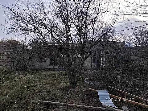 Satılır 1 otaqlı həyət evi 20 m²
