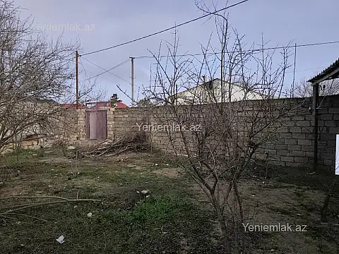 Satılır 1 otaqlı həyət evi 20 m²