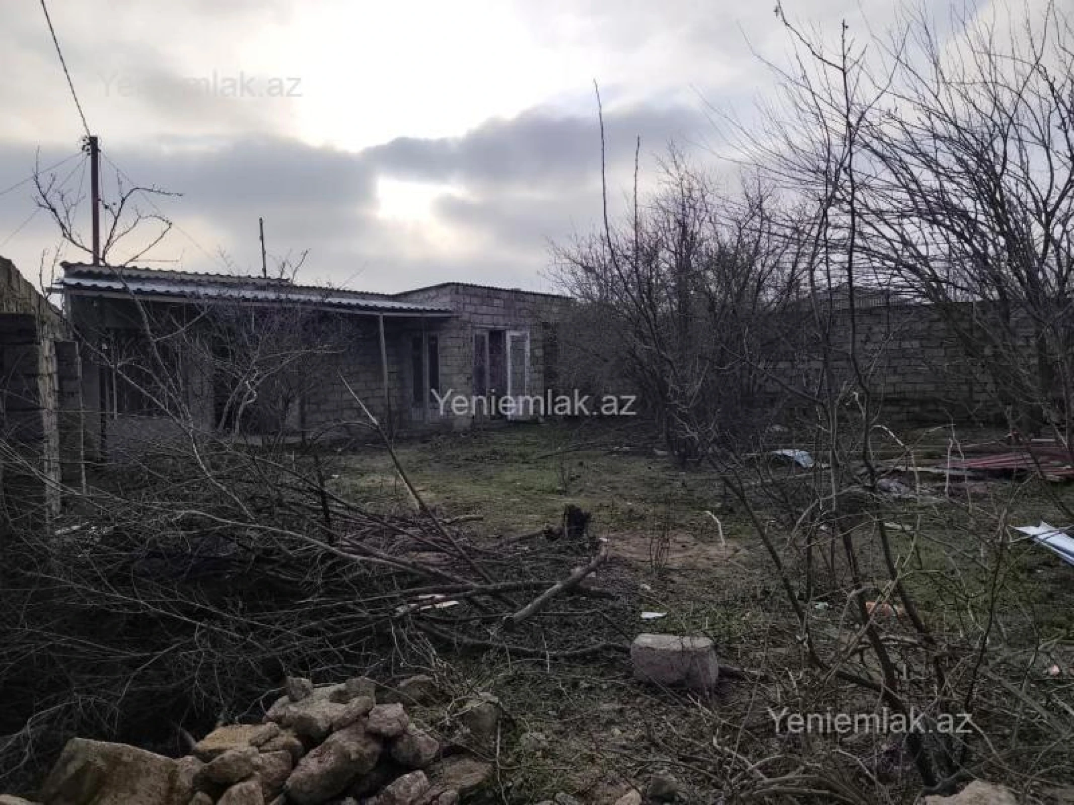 Satılır 1 otaqlı həyət evi 20 m²